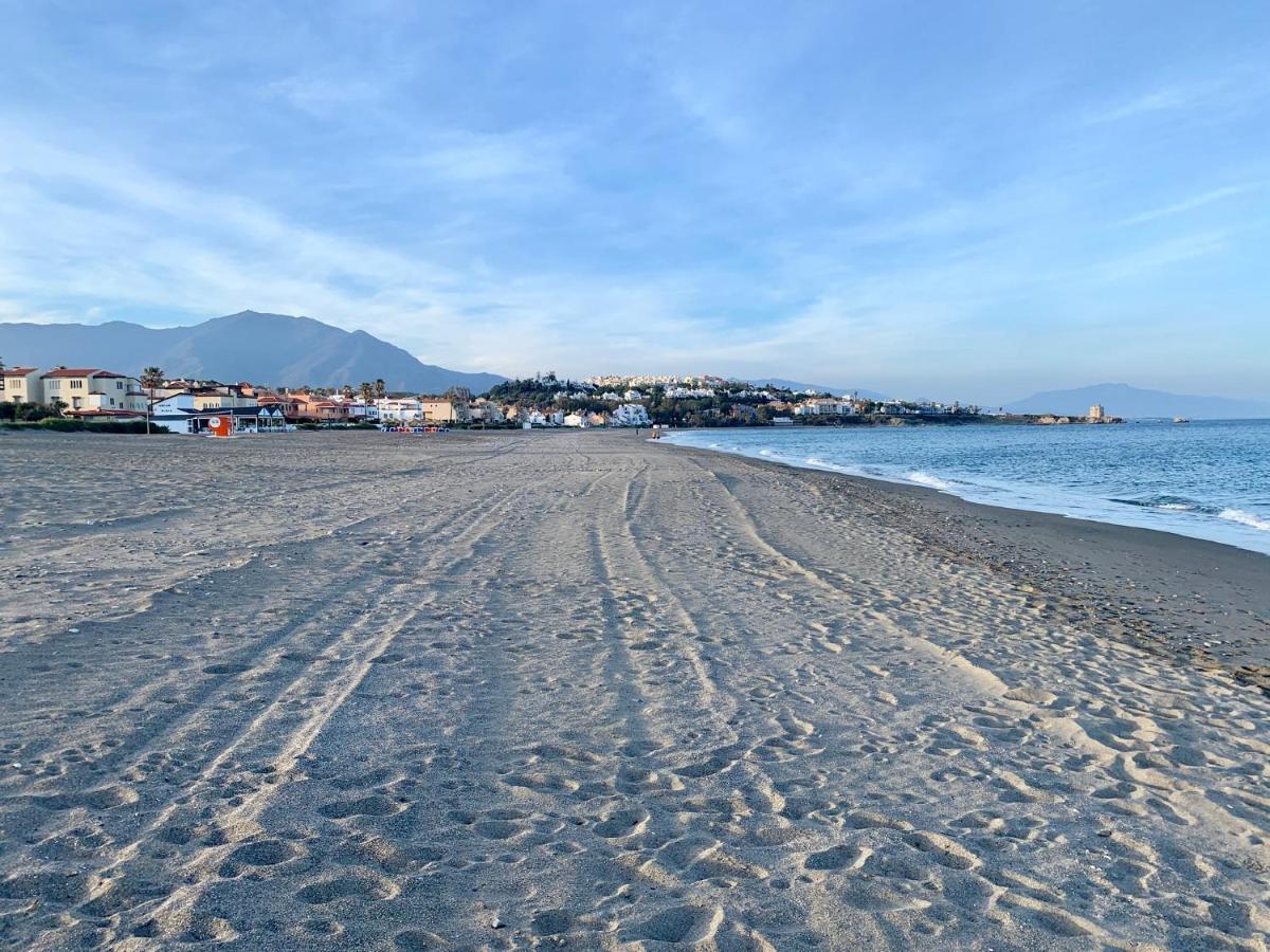 Casares Beach Golf Apartment With Private Garden Direct Pool Access Extérieur photo